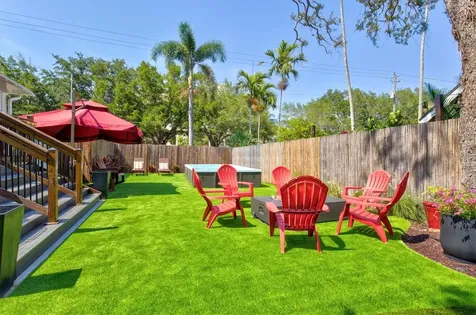 1523 1st Avenue W Bradenton FL 34205