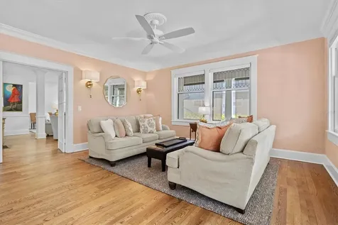 1523 1st Avenue W Bradenton FL 34205