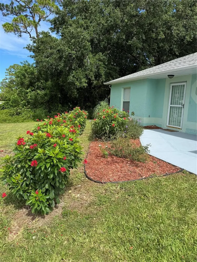 1367 Wing Road SW Palm Bay FL 32908
