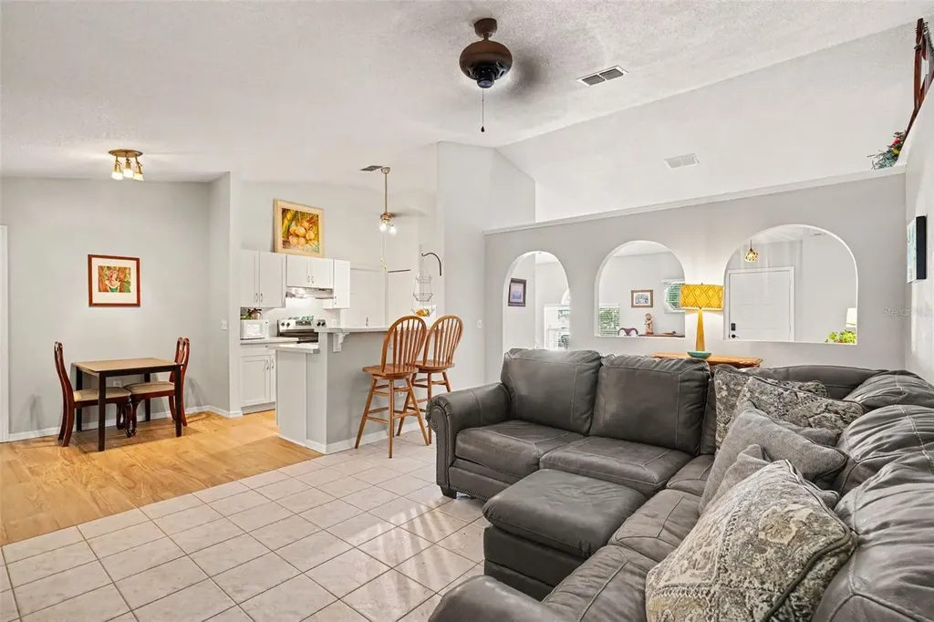 1367 Wing Road SW Palm Bay FL 32908