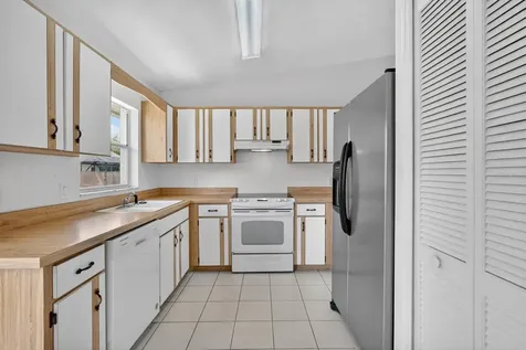 696 Saybrook Street Port Orange FL 32127