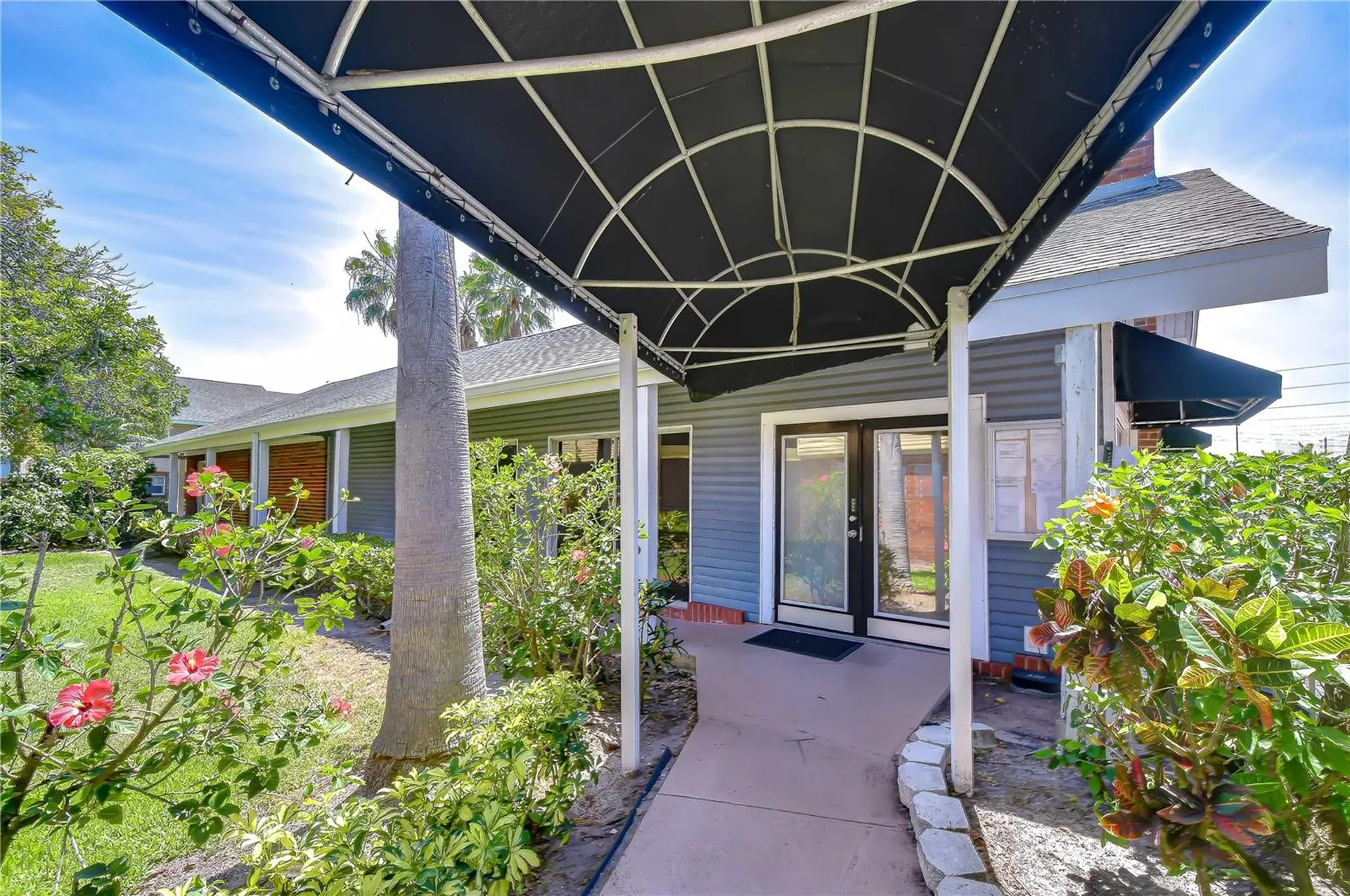 200 Country Club Drive Largo FL 33771