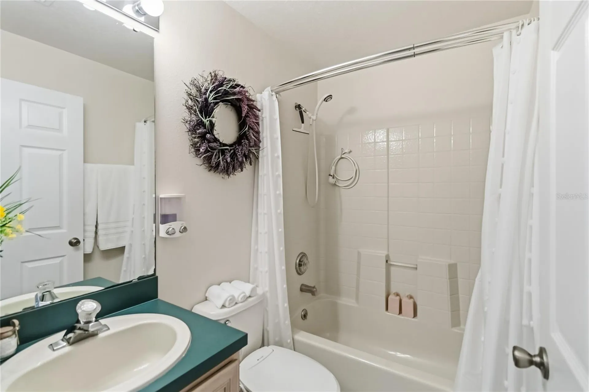 4306 Pebblestone Court Orlando FL 32826