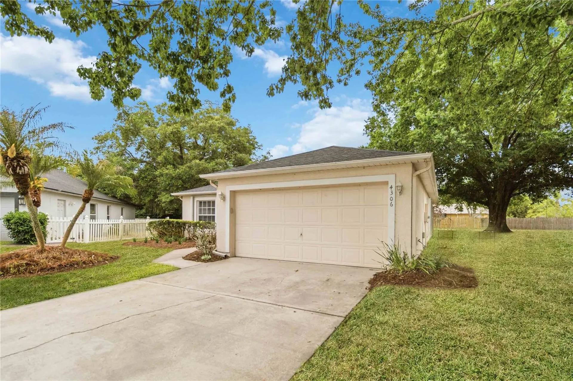 4306 Pebblestone Court Orlando FL 32826