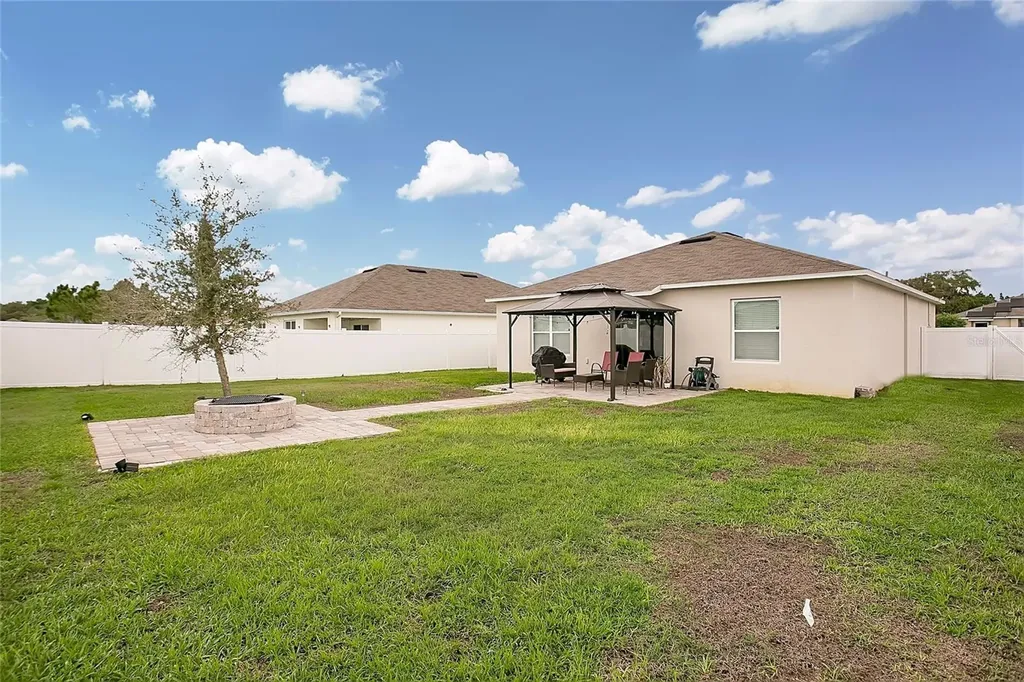 3676 Scarlet Oak Drive St Cloud FL 34772