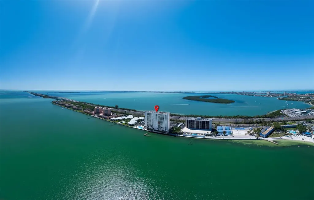 7200 Sunshine Skyway Lane S St Petersburg FL 33711