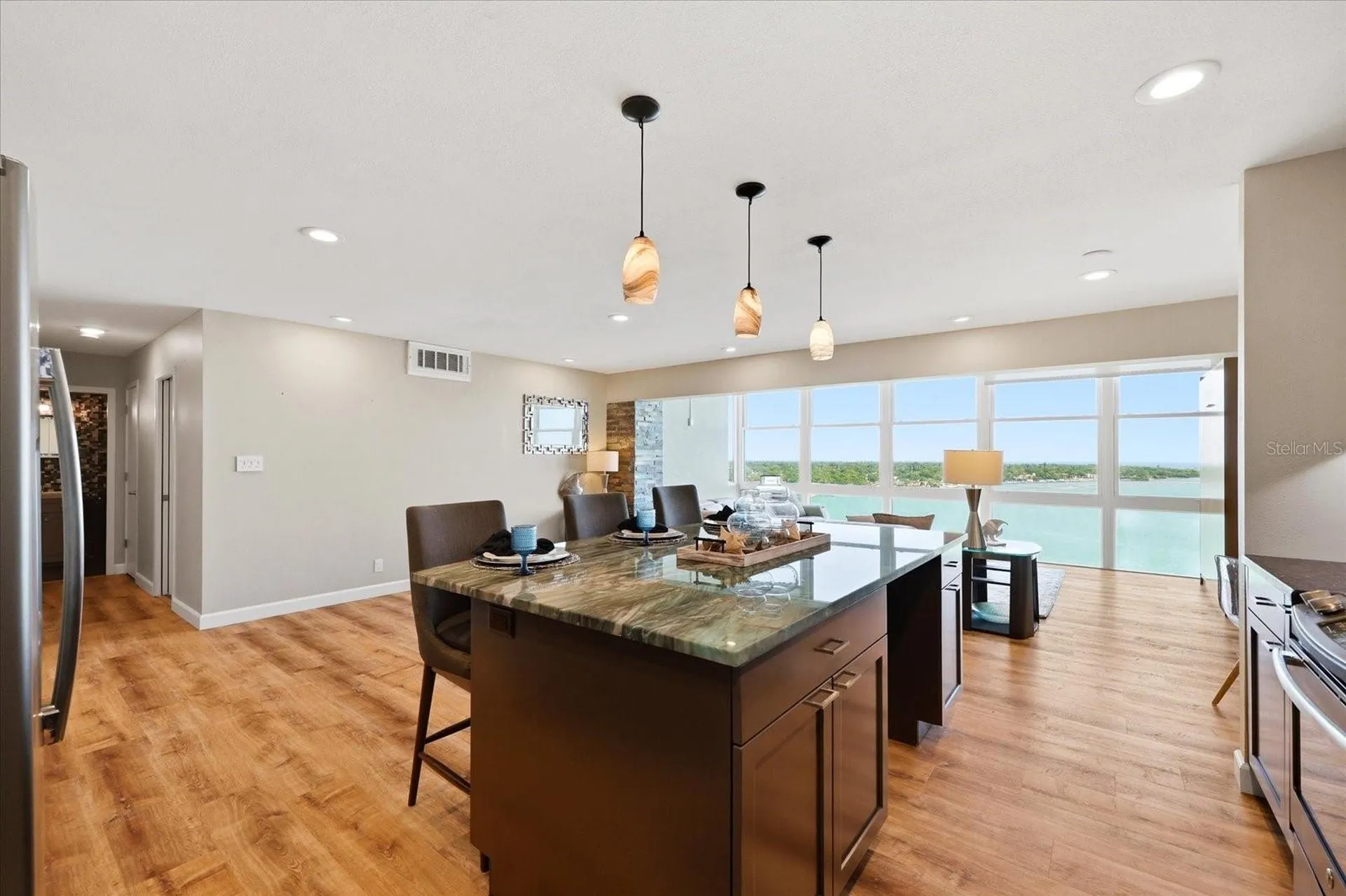 7200 Sunshine Skyway Lane S St Petersburg FL 33711