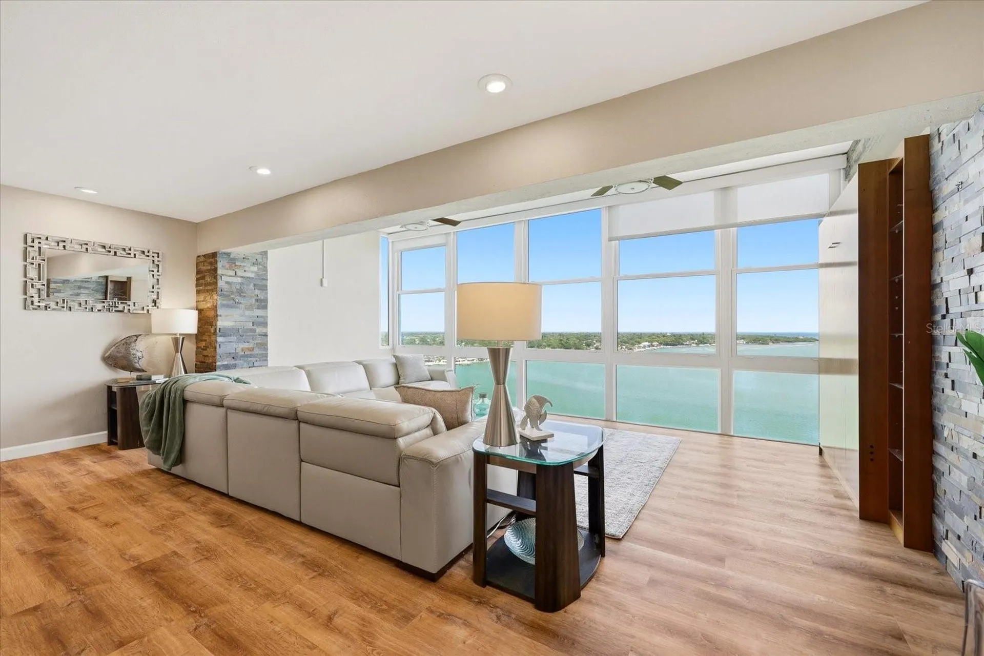 7200 Sunshine Skyway Lane S St Petersburg FL 33711