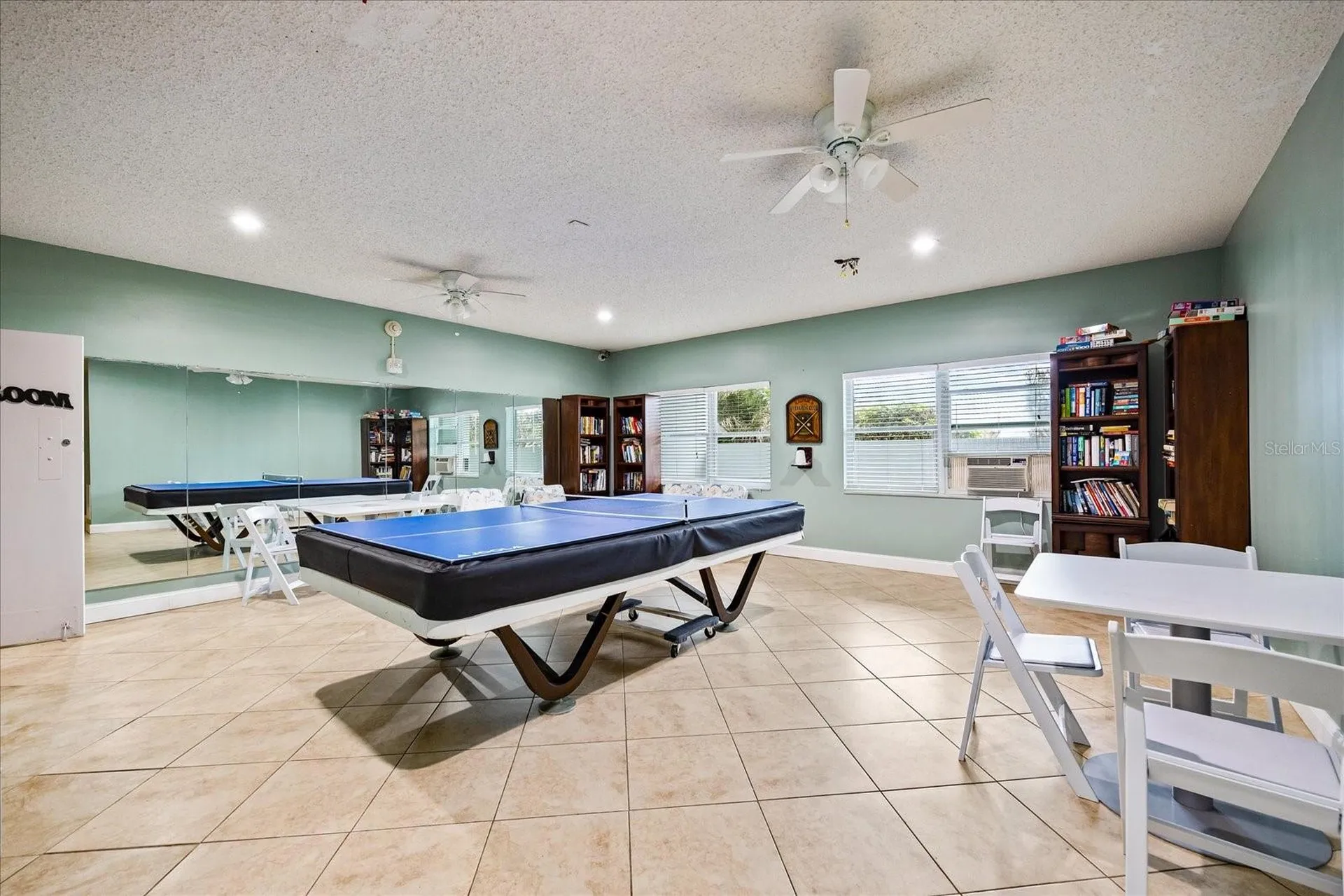 7200 Sunshine Skyway Lane S St Petersburg FL 33711