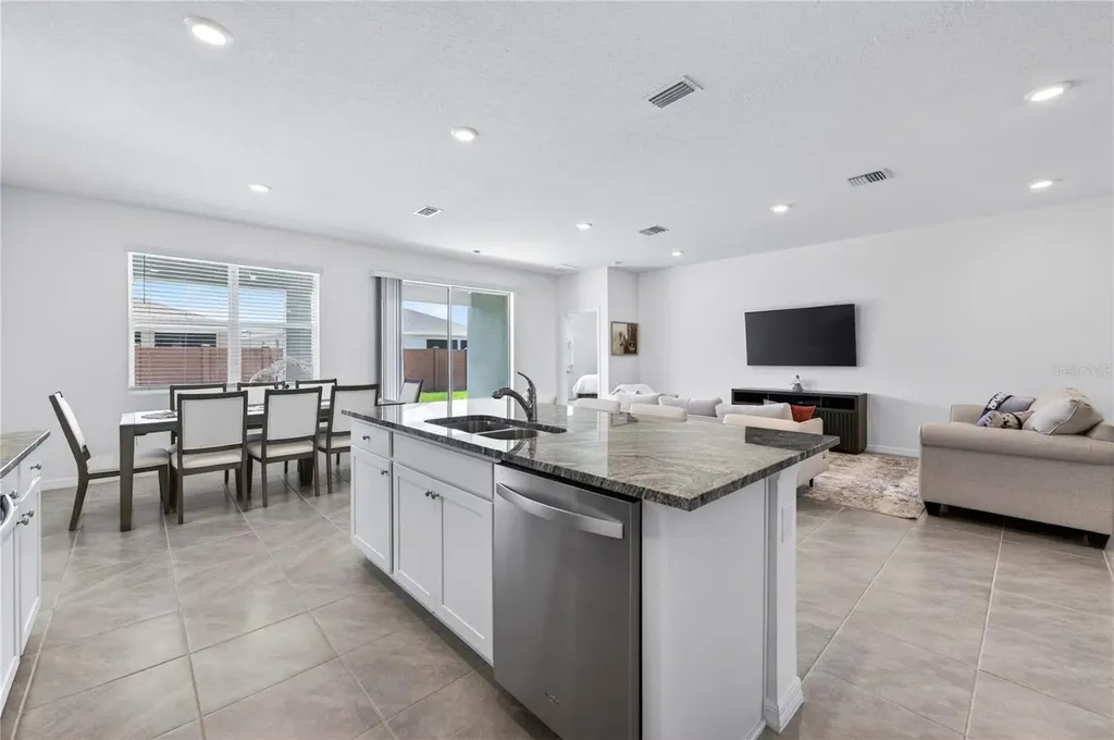 4975 NW 39th Loop Ocala FL 34482