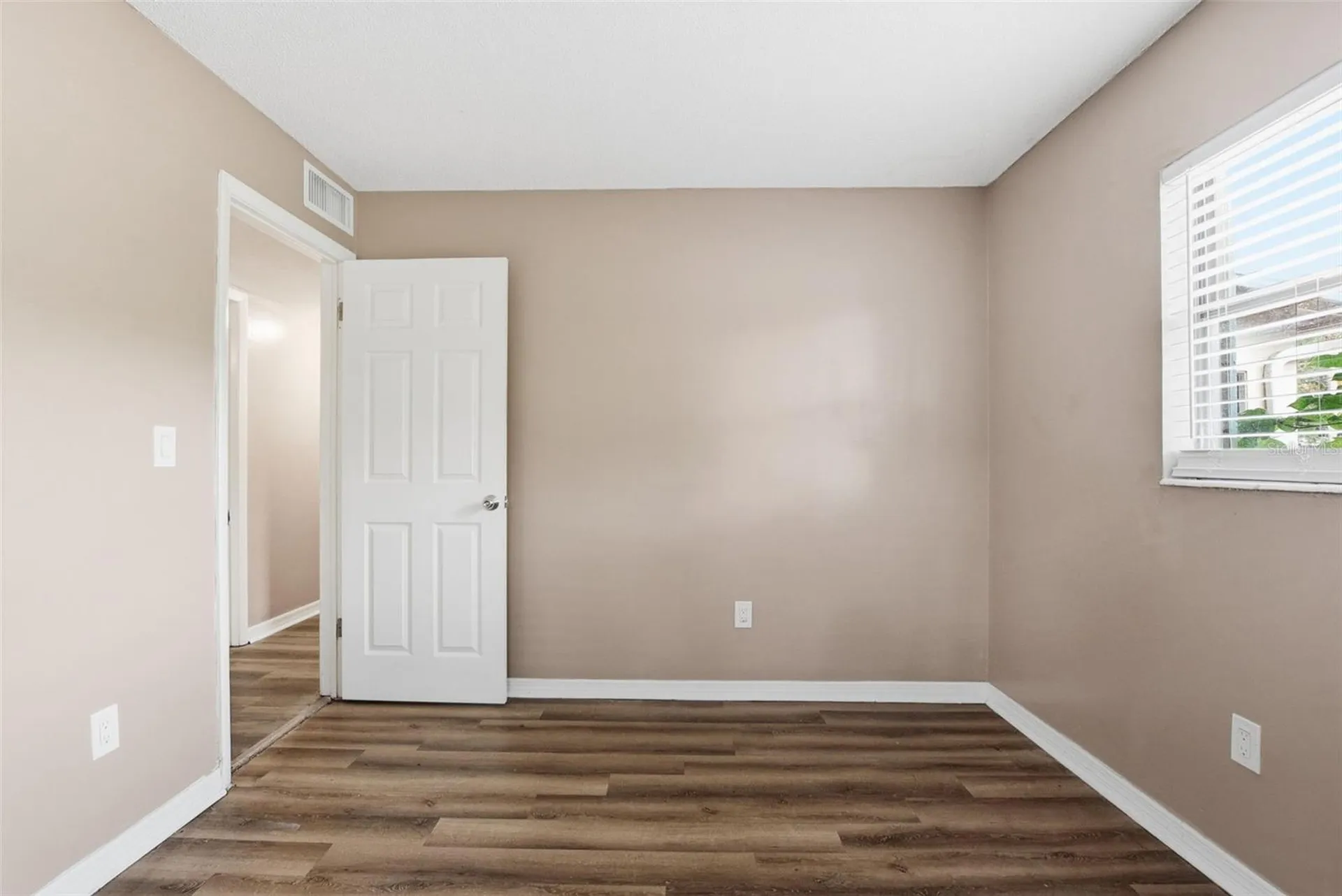 5103 Liming Avenue Orlando FL 32808