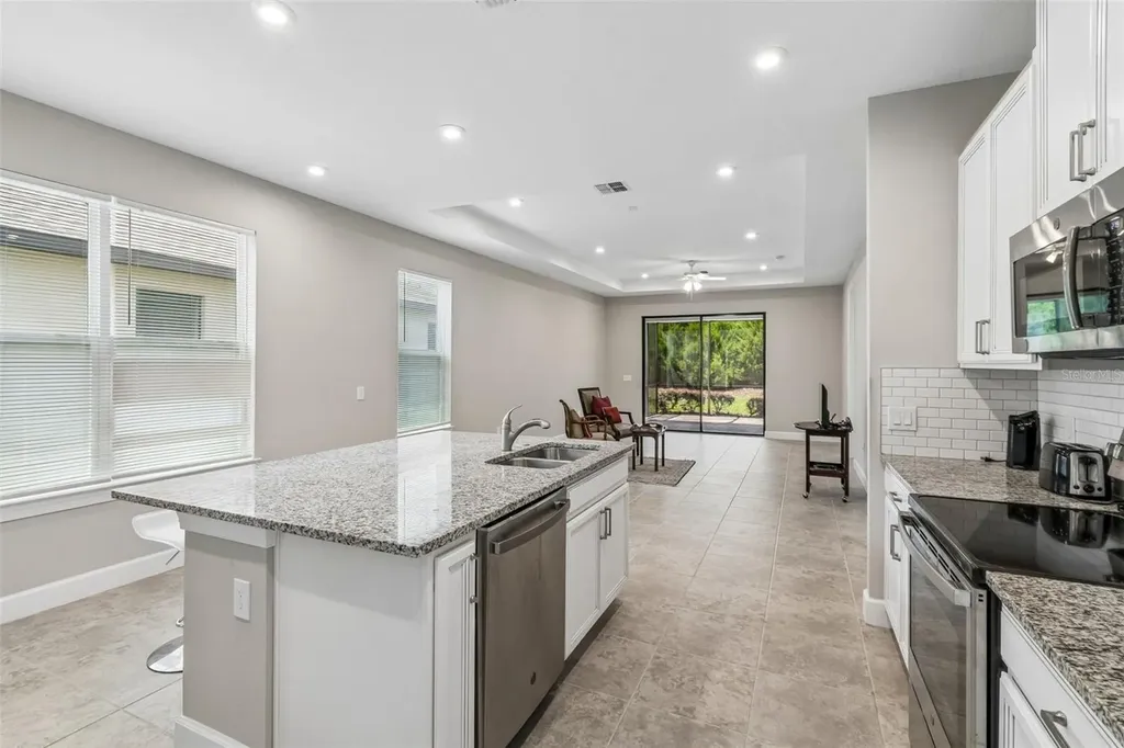 2159 Palm Tree Drive Kissimmee FL 34759