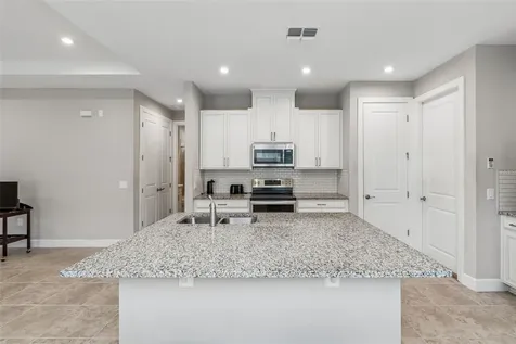2159 Palm Tree Drive Kissimmee FL 34759