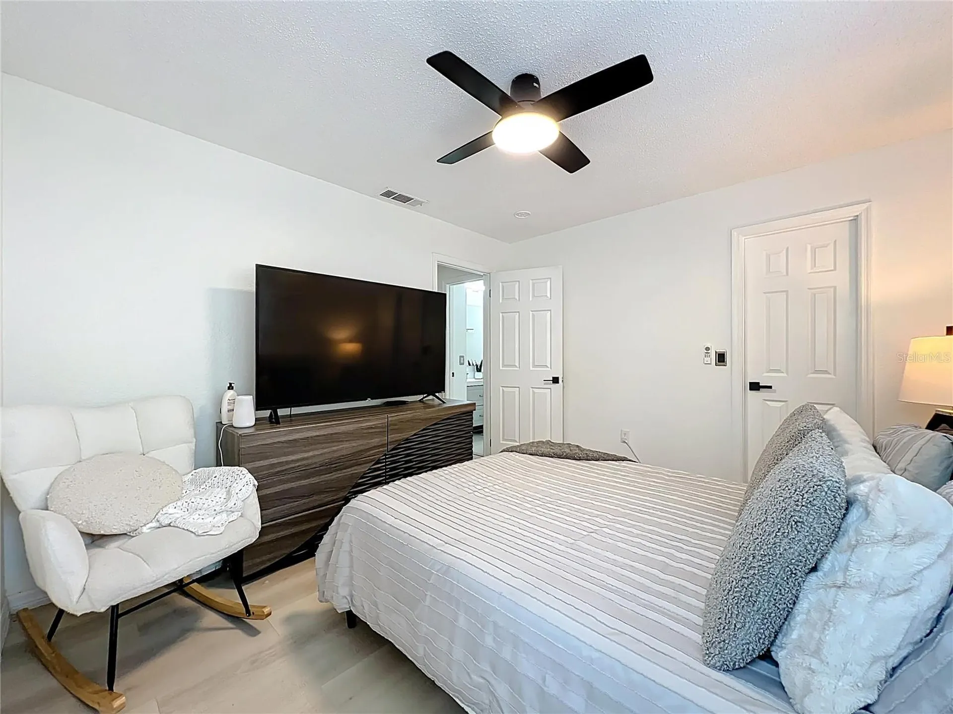 940 Douglas Avenue Altamonte Springs FL 32714
