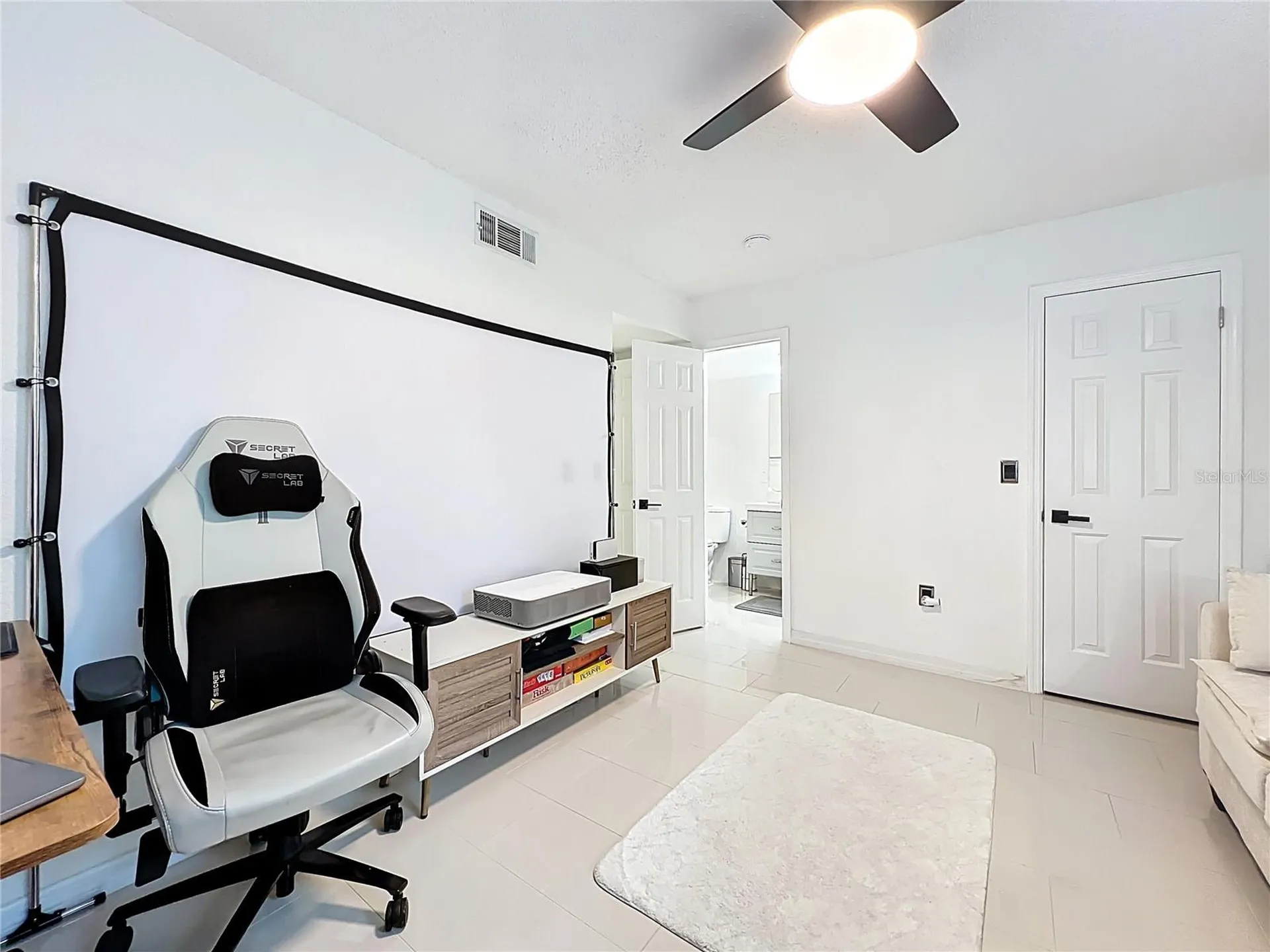 940 Douglas Avenue Altamonte Springs FL 32714