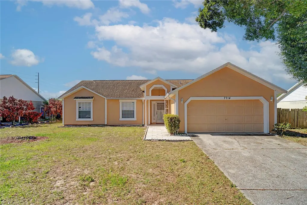 7714 Legacy Lane Orlando FL 32818