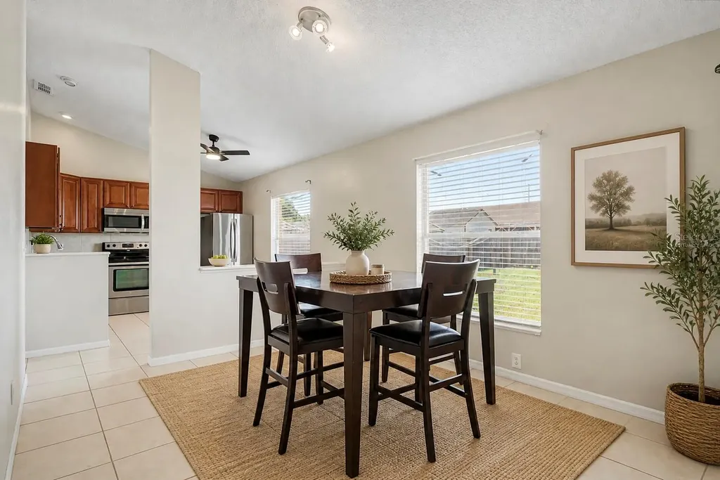 7714 Legacy Lane Orlando FL 32818
