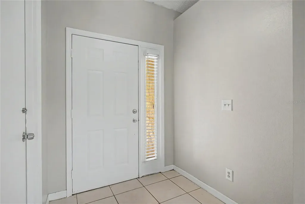 7714 Legacy Lane Orlando FL 32818