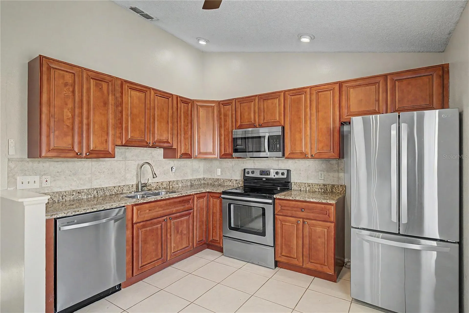 7714 Legacy Lane Orlando FL 32818