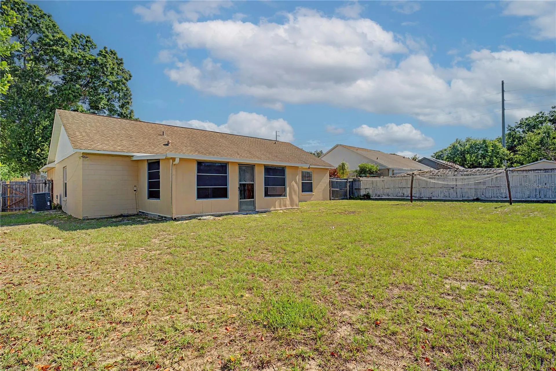 7714 Legacy Lane Orlando FL 32818
