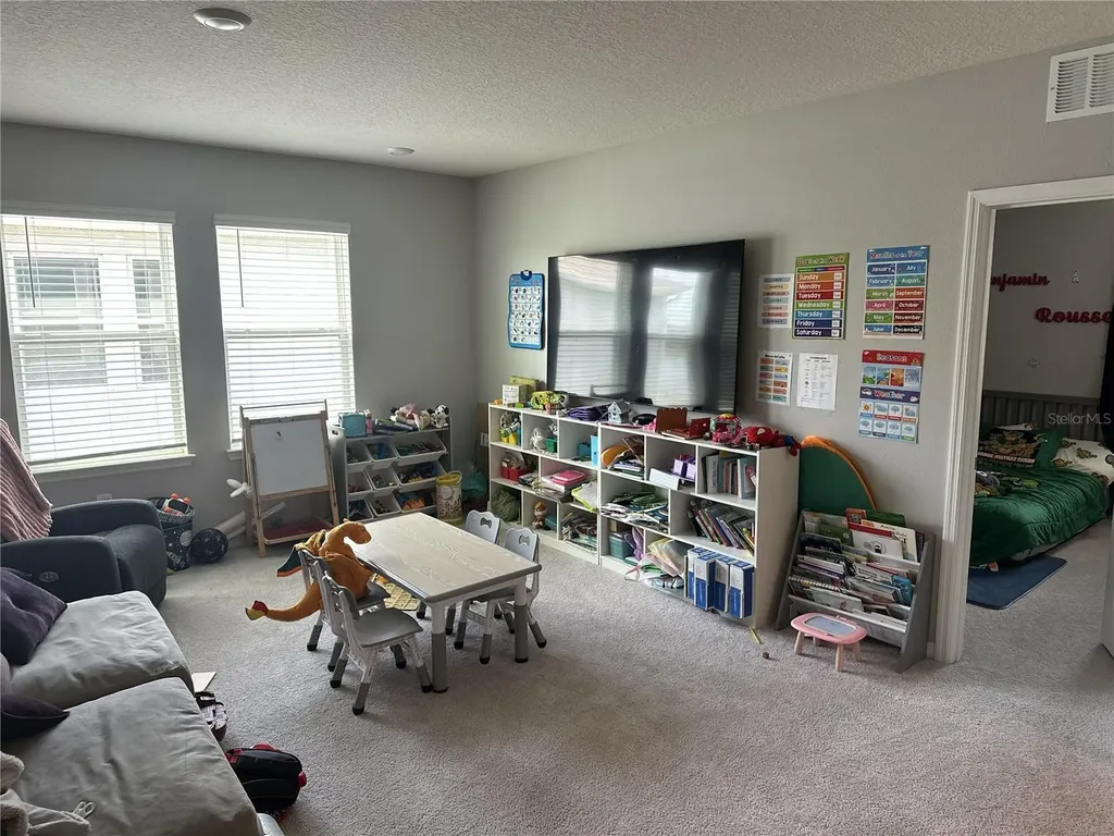 17637 Cantarina Cove Bradenton FL 34211