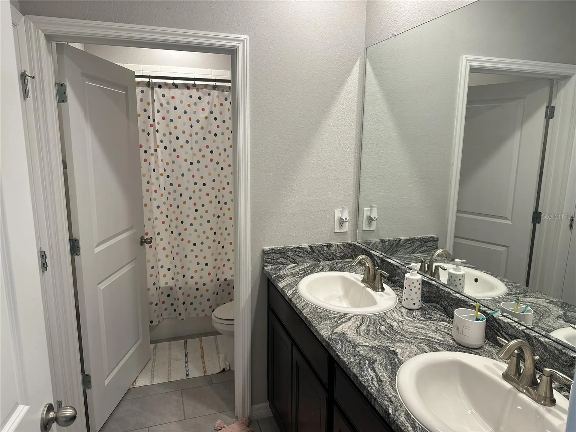17637 Cantarina Cove Bradenton FL 34211