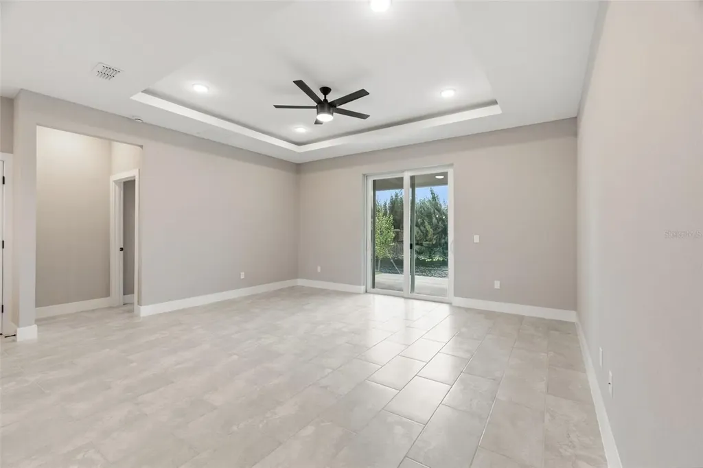 2027 NW 17th Street Cape Coral FL 33993