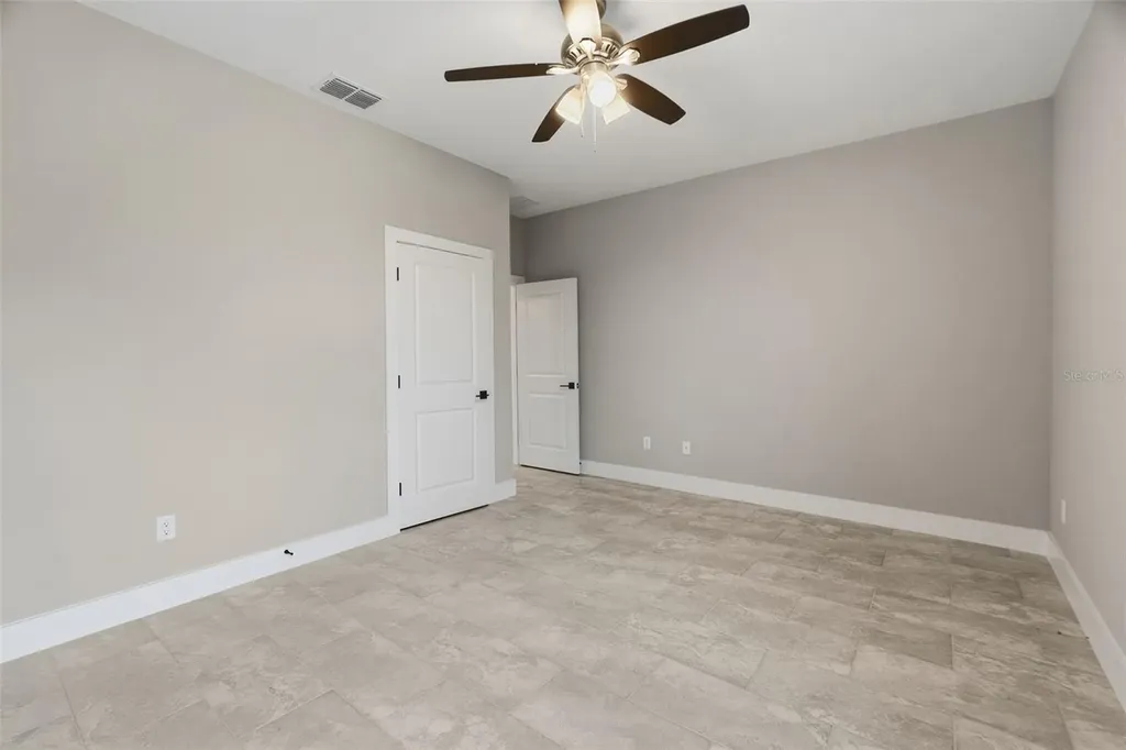 2027 NW 17th Street Cape Coral FL 33993