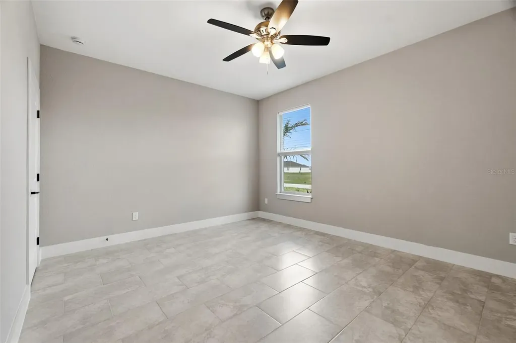 2027 NW 17th Street Cape Coral FL 33993