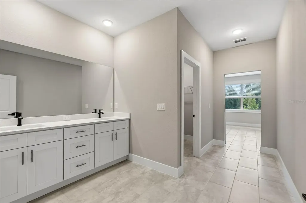 2027 NW 17th Street Cape Coral FL 33993