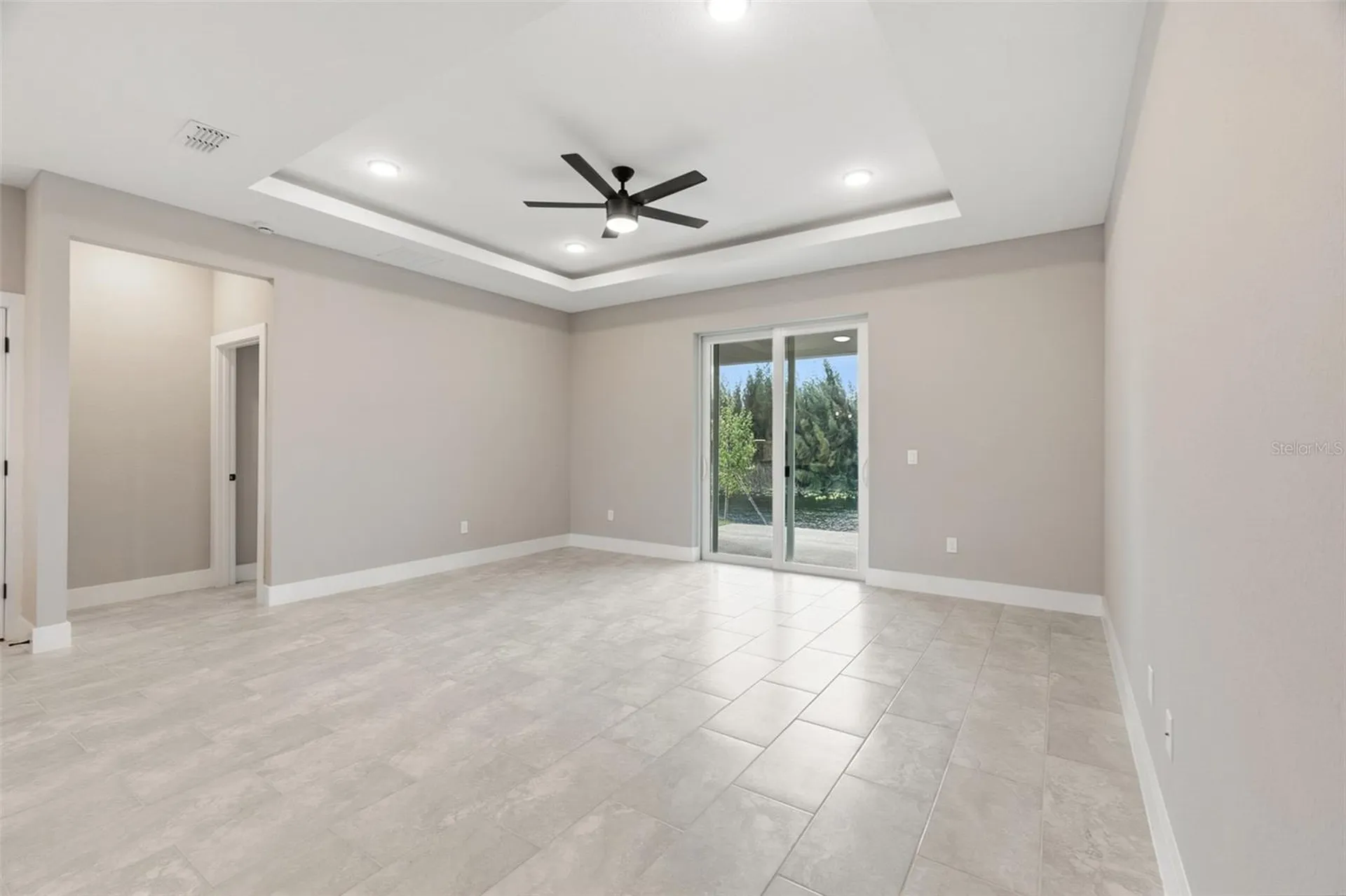 2027 NW 17th Street Cape Coral FL 33993