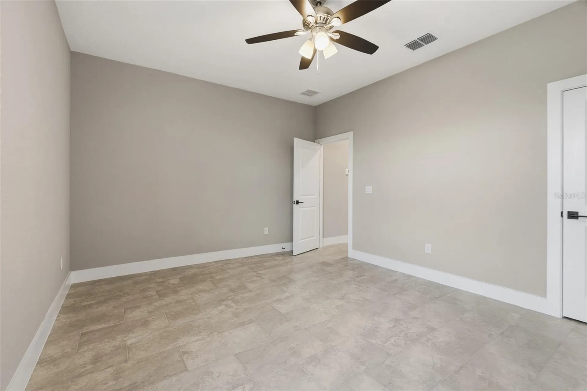2027 NW 17th Street Cape Coral FL 33993