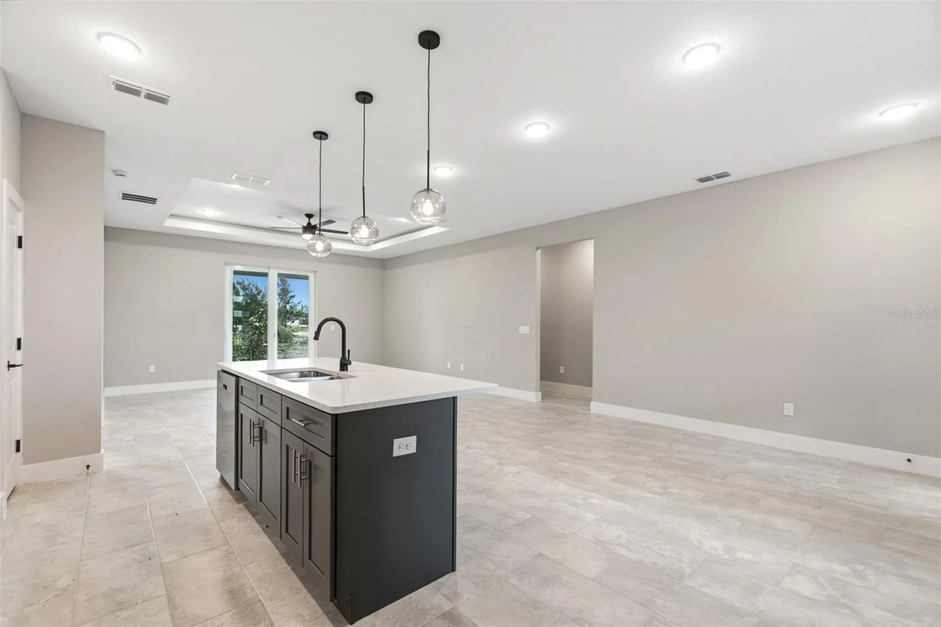 2027 NW 17th Street Cape Coral FL 33993