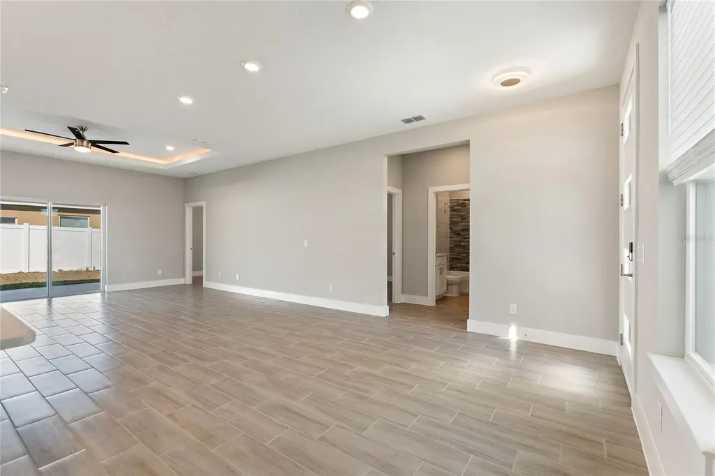 802 James Drive Kissimmee FL 34759