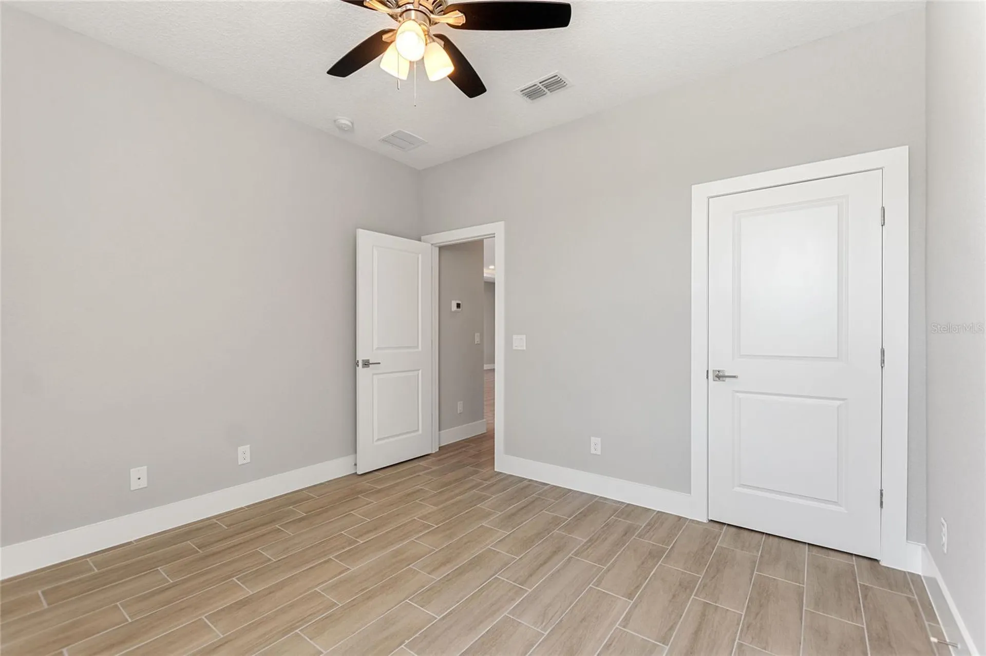 802 James Drive Kissimmee FL 34759