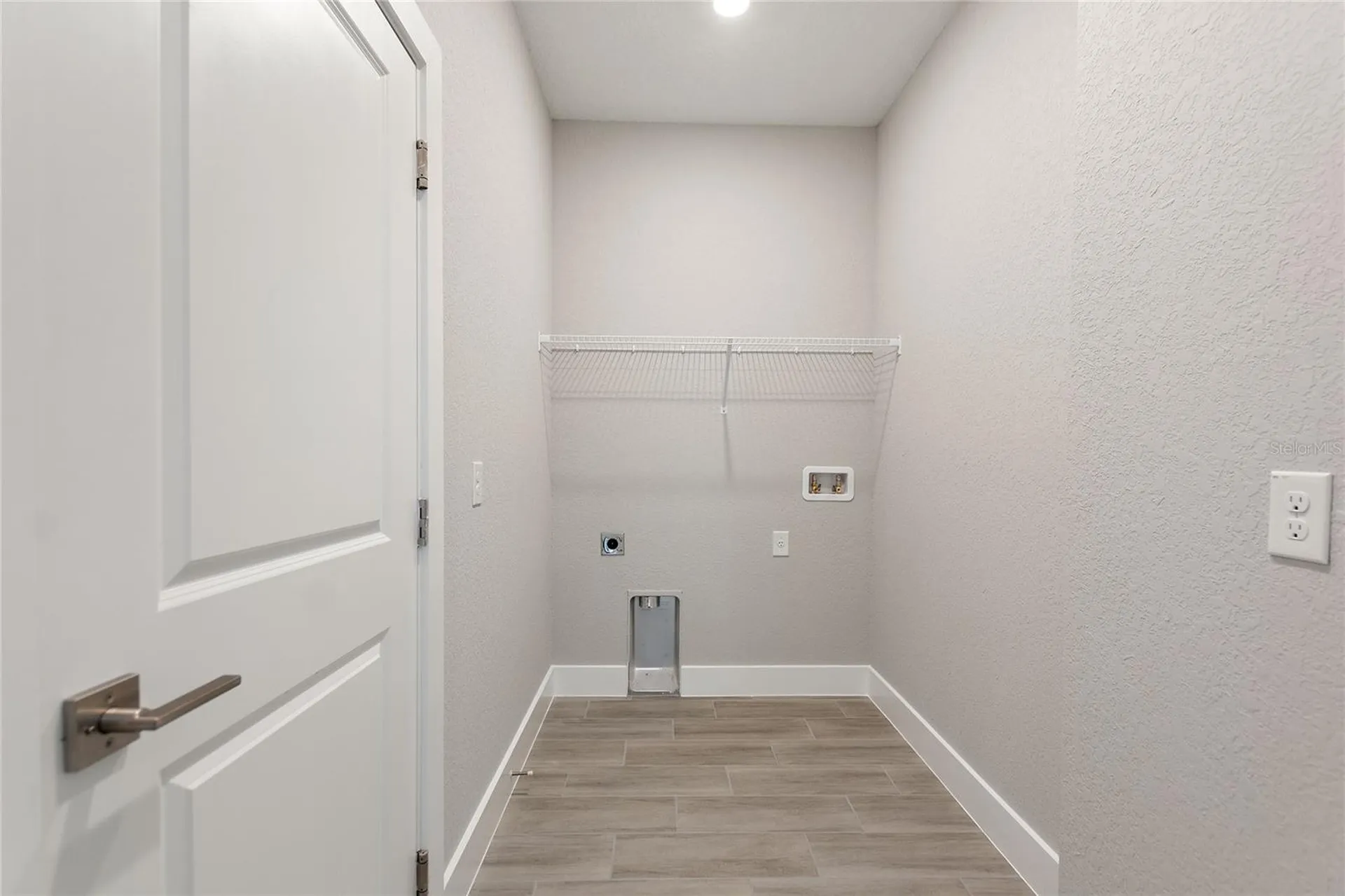 802 James Drive Kissimmee FL 34759