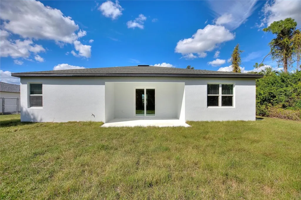 3707 Fontainebleau Street North Port FL 34287