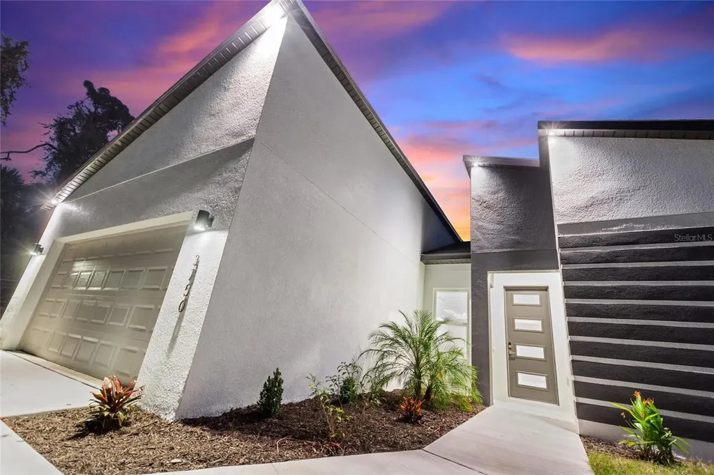 3707 Fontainebleau Street North Port FL 34287