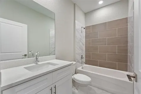 3707 Fontainebleau Street North Port FL 34287