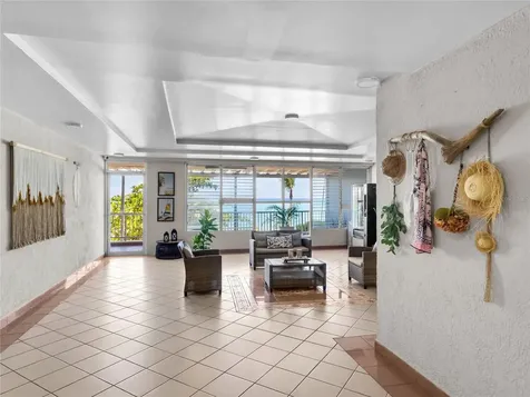 Condominio Sandy Hills W Luquillo PR 00773