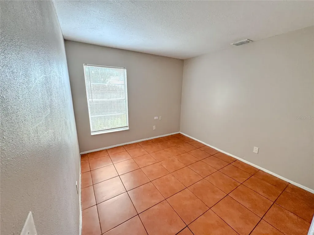 7821 Farnsworth Court Orlando FL 32825
