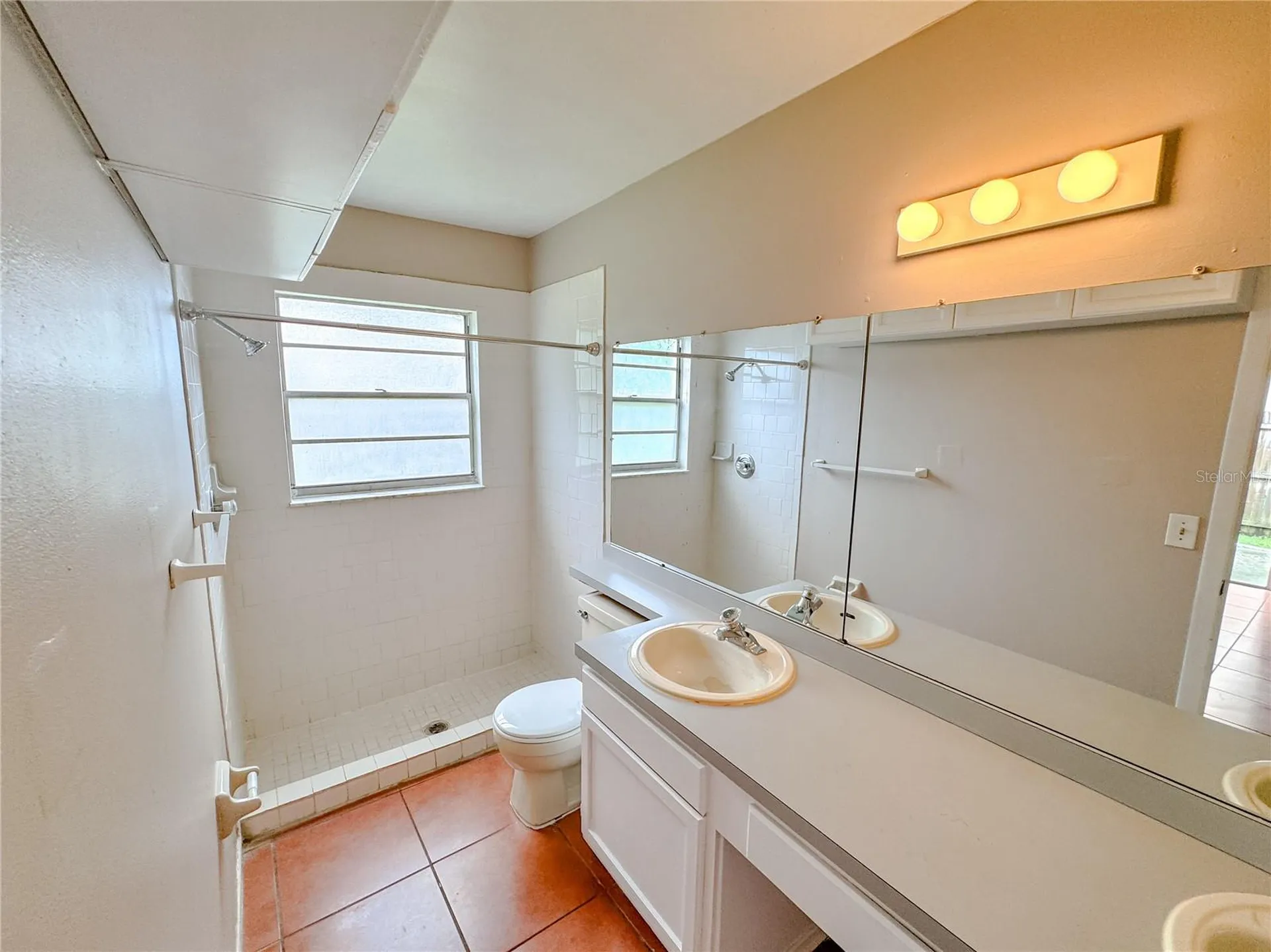 7821 Farnsworth Court Orlando FL 32825