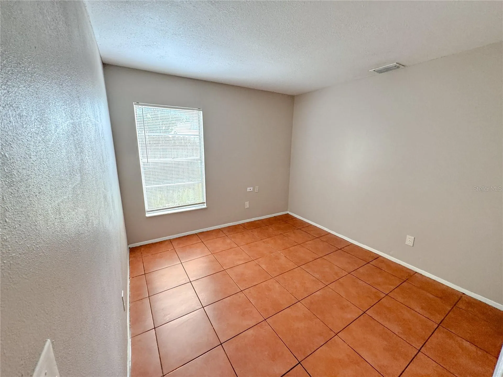 7821 Farnsworth Court Orlando FL 32825