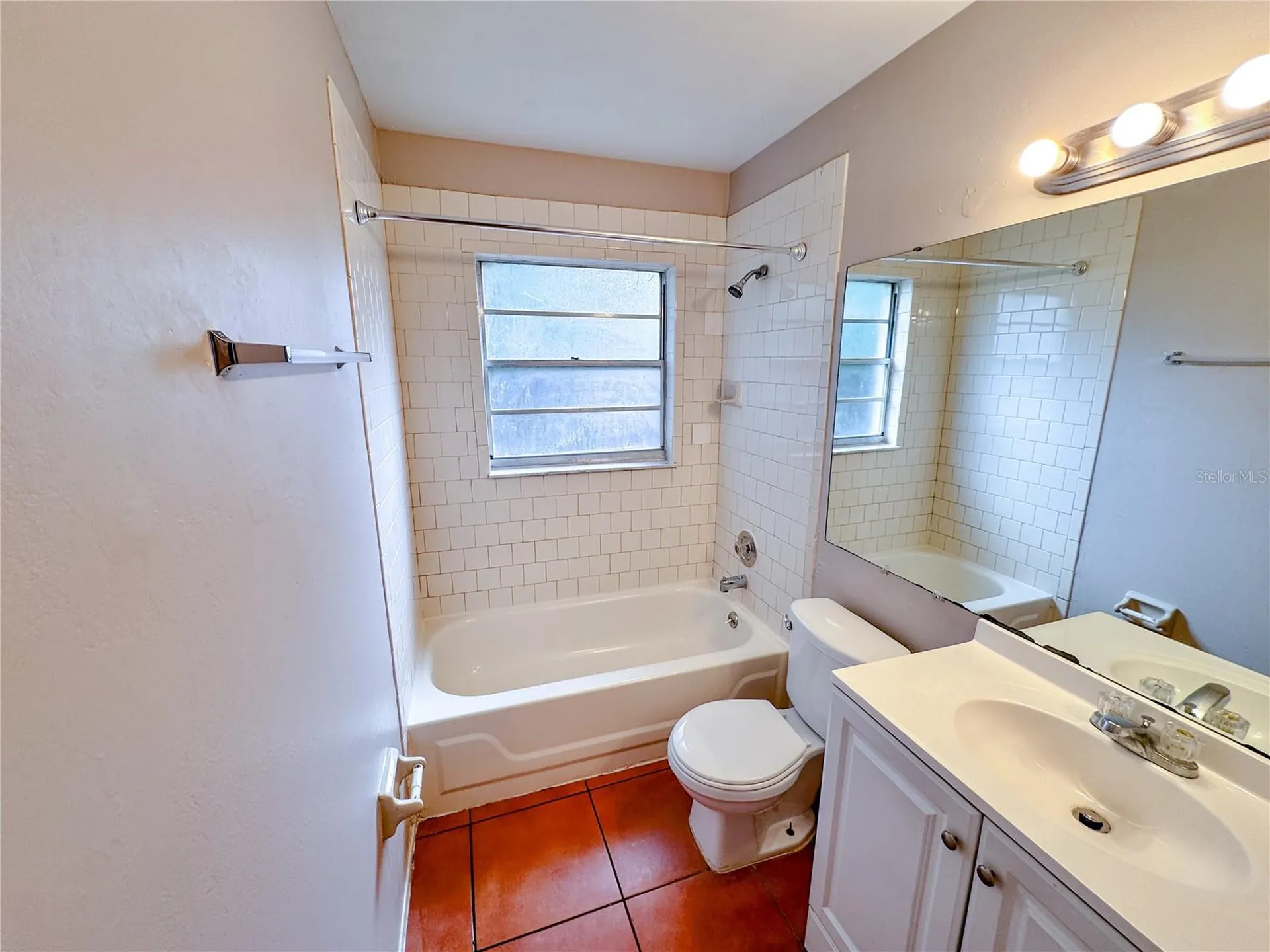 7821 Farnsworth Court Orlando FL 32825