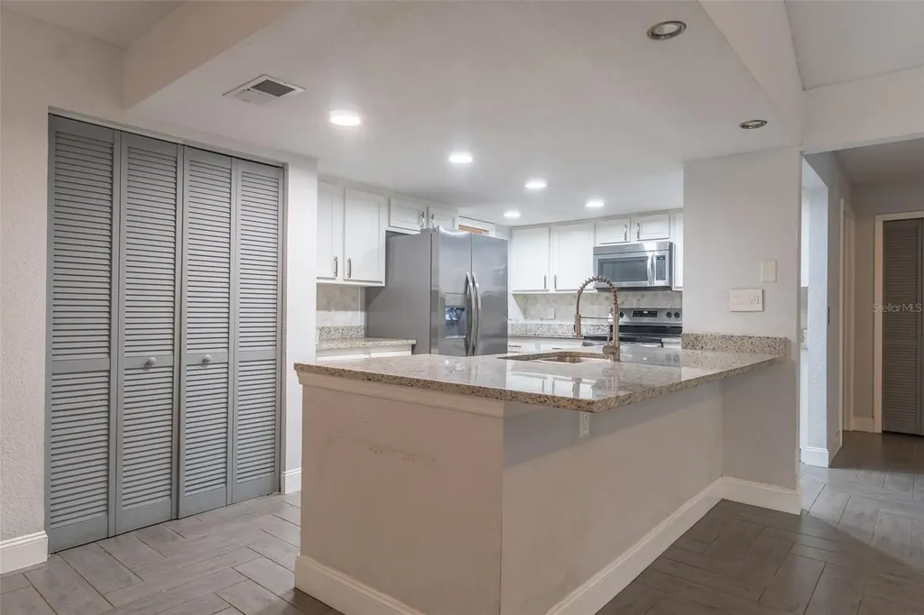 2402 Prairie Place Lutz FL 33549