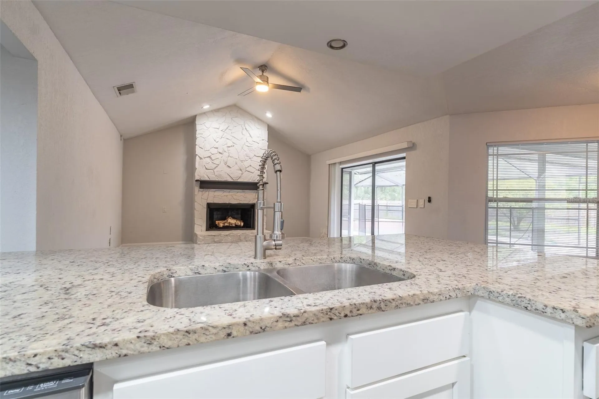 2402 Prairie Place Lutz FL 33549