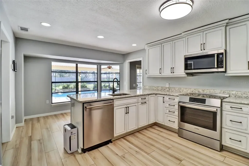 4318 Woodtree Lane Orlando FL 32835