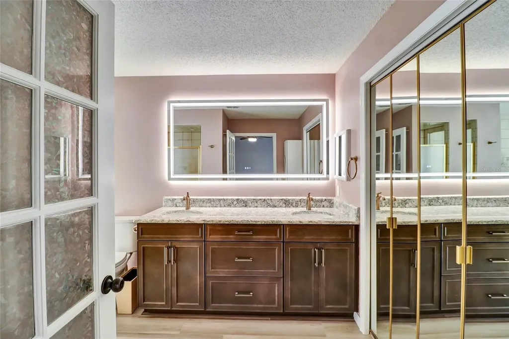 4318 Woodtree Lane Orlando FL 32835