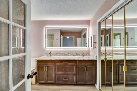 4318 Woodtree Lane Orlando FL 32835
