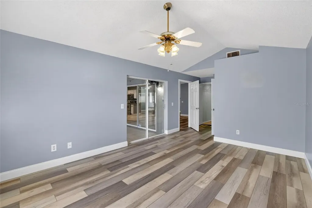 305 Sand Ridge Drive Valrico FL 33594